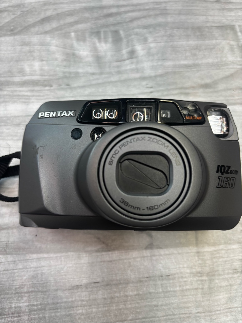 Pentax Black 35mm Point-and-Shoot Zoom Camera vintage Works Great!